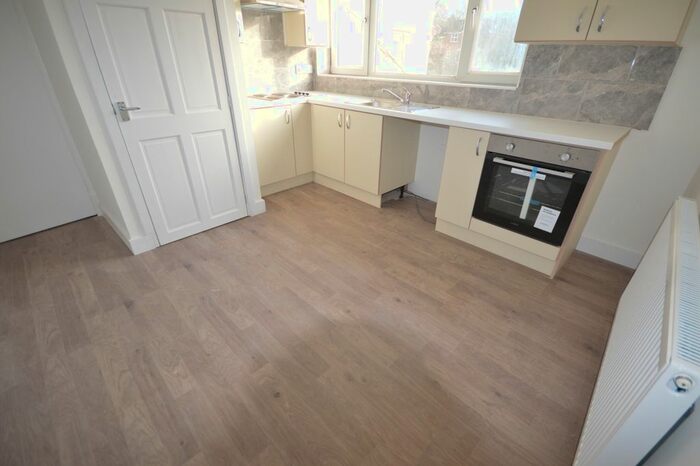 1 Bedroom Flat To Rent In Newton Road, Burton-On-Trent, DE15