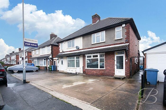 2 Bedroom Semi-Detached House For Sale In Crompton Road, Pleasley, Mansfield, NG19