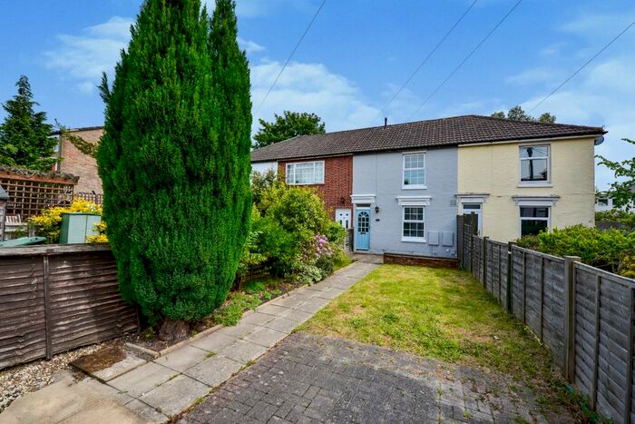 2 Bedroom Terraced House To Rent In Edward Road, Shirley, Southampton, SO15