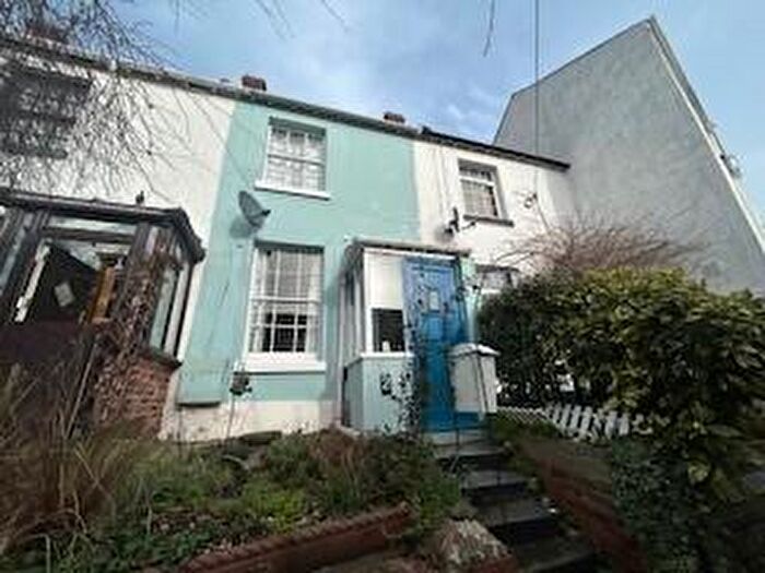 2 Bedroom House To Rent In Family Home Dawlish, EX7