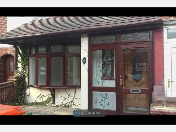 3 Bedroom Terraced House To Rent In Tarling Road, London, E16