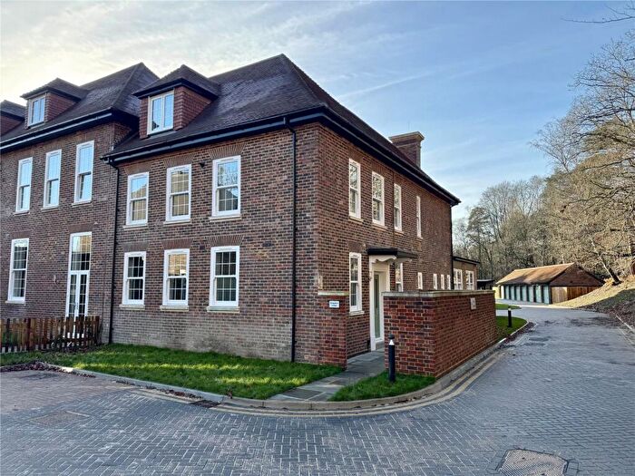 2 Bedroom Maisonette For Sale In Brunswick Road, Deepcut, Camberley, Surrey, GU16
