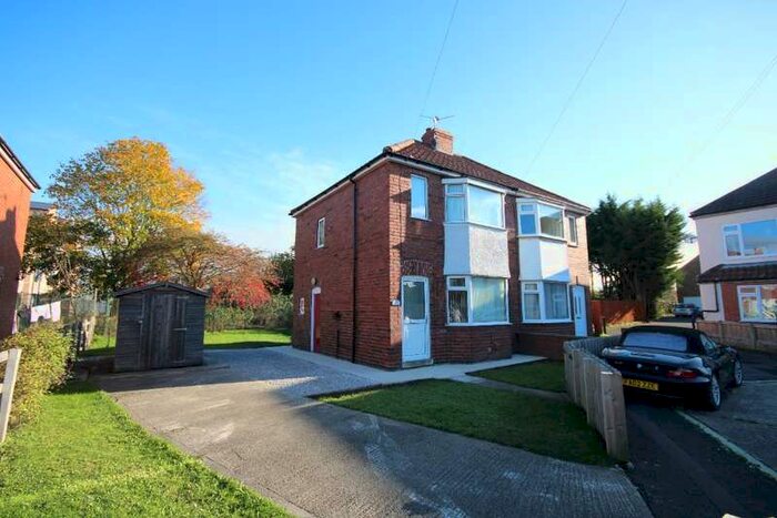 2 Bedroom Property To Rent In Burnholme Grove York, YO31