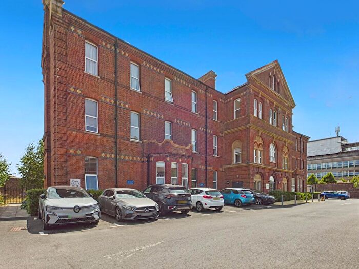 1 Bedroom Flat To Rent In Finchdean Gardens, Portsmouth, PO3