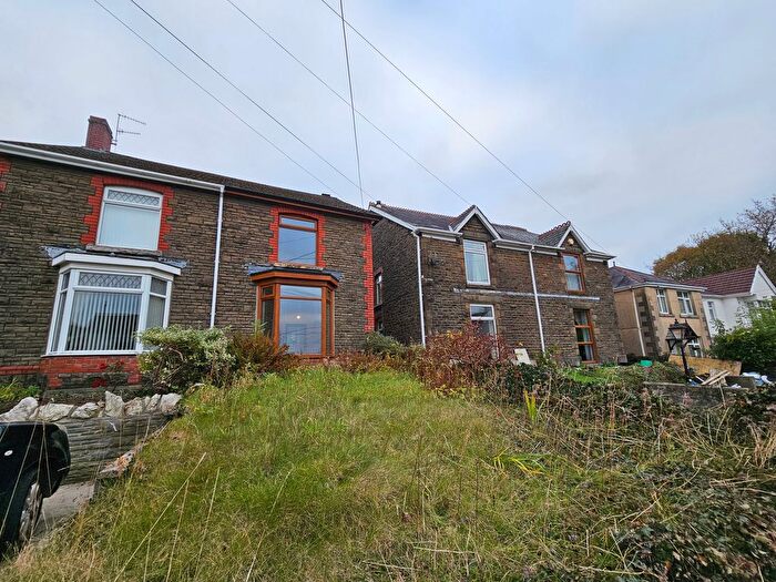 3 Bedroom Semi-Detached House To Rent In Hopkin Street, Swansea, SA8