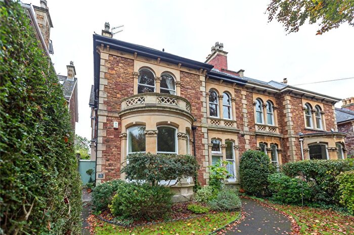 2 Bedroom Flat To Rent In St. Johns Road, Clifton, Bristol, BS8