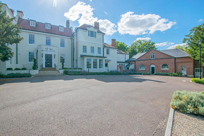 2 Bedroom Apartment To Rent In Kingsmoor House, Essex, CM19