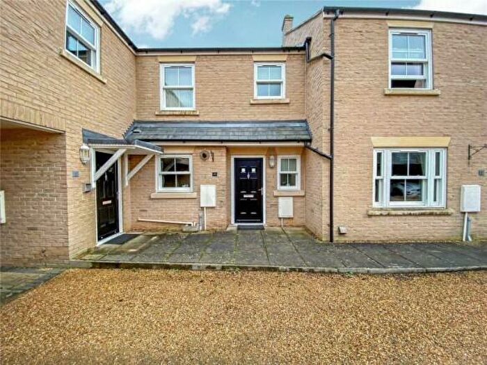 2 Bedroom Flat To Rent In The Mews, PE27