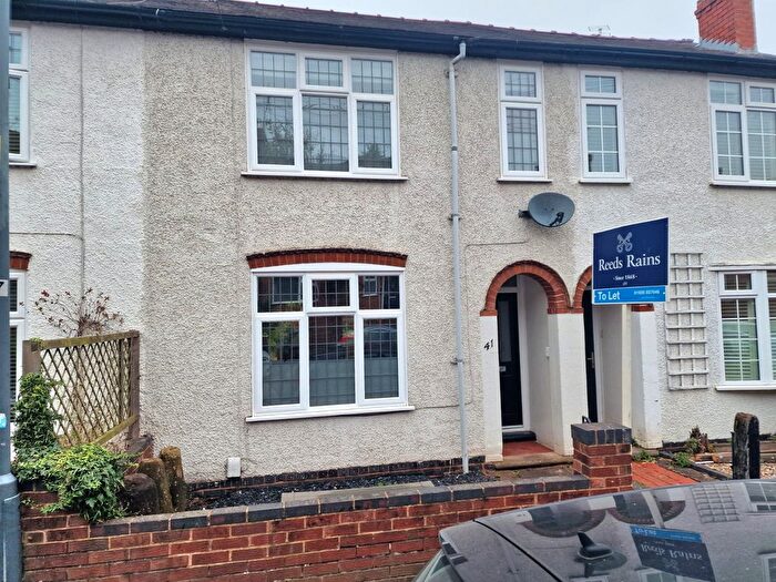 3 Bedroom Terraced House To Rent In School Lane, Kenilworth, Warwickshire, CV8