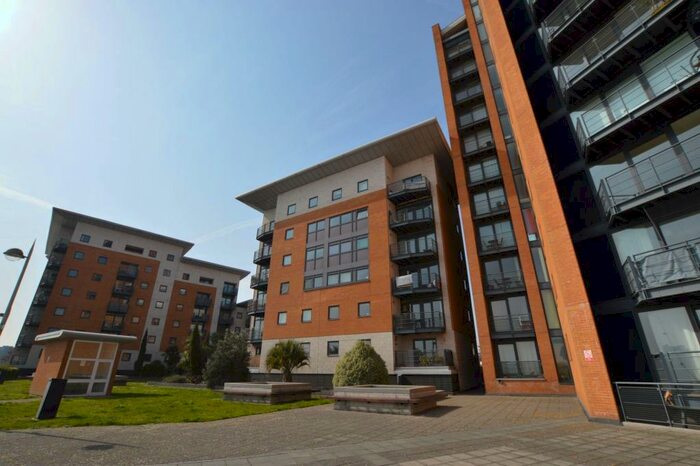 2 Bedroom Apartment To Rent In Hull Place, Fishguard Way, Canning Town, E16