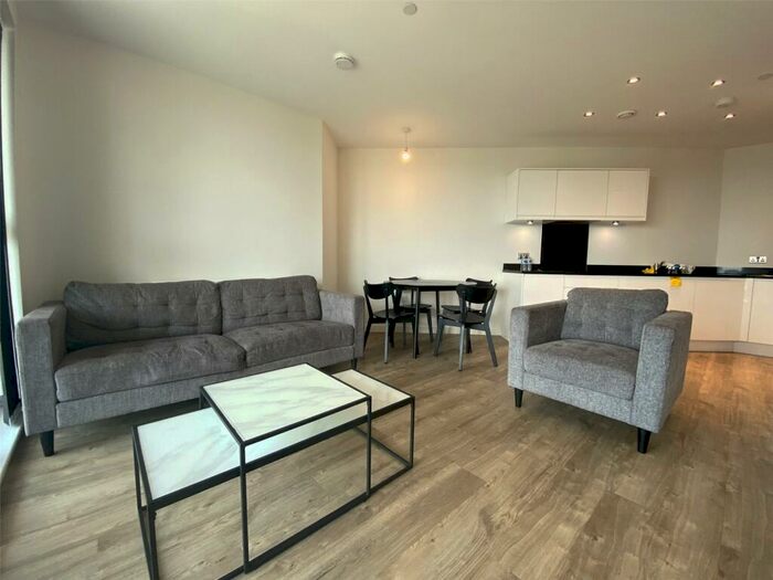 2 Bedroom Flat To Rent In Baronet House, London, NW10