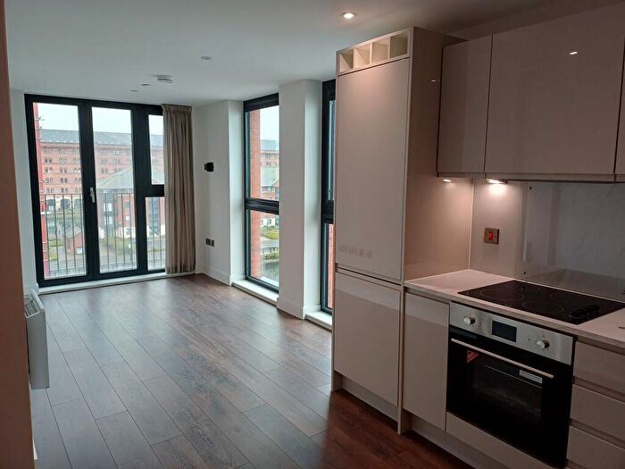 1 Bedroom Flat To Rent In Triskelion Way, Liverpool, L3