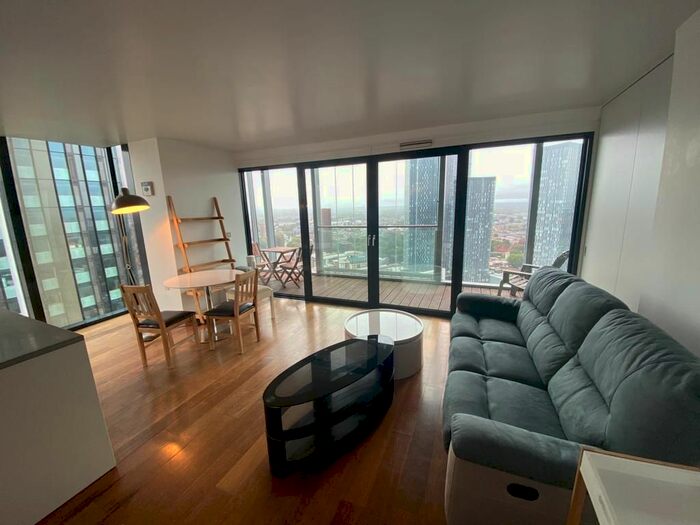 2 Bedroom Flat To Rent In Deansgate, Manchester, M3