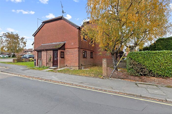 1 Bedroom End Of Terrace House To Rent In Sandringham Road, Petersfield, GU32