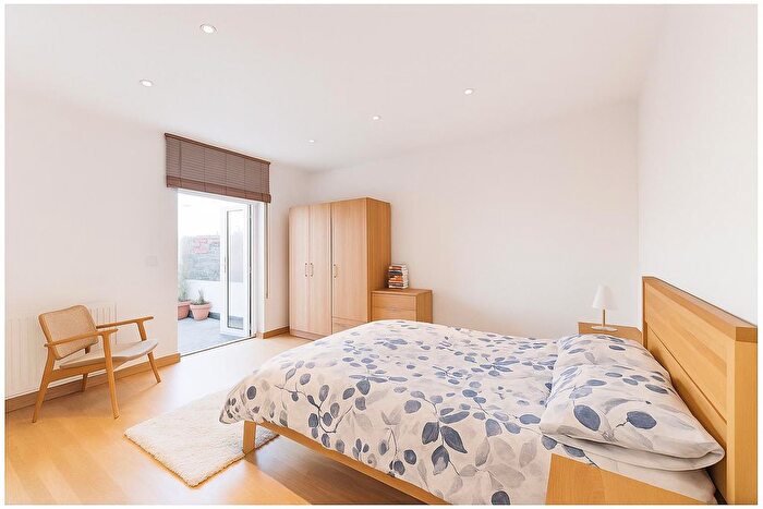 1 Bedroom Flat To Rent In Canfield Place, West Hampstead, NW6