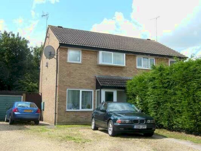 3 Bedroom Semi-Detached House To Rent In Medeswell, Peterborough, Cambridgeshire, PE2
