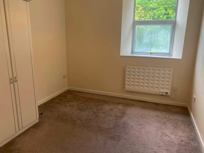 1 Bedroom Flat To Rent In Neath Road, Landore, Swansea, SA1