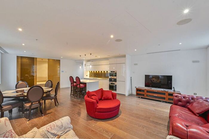 3 Bedroom Flat For Sale In Strand, The Strand, London, WC2R