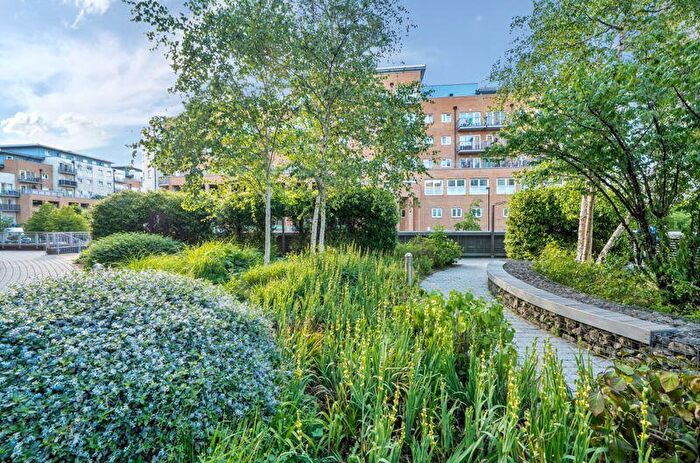 2 Bedroom Flat For Sale In Whitestone Way, Croydon, CR0