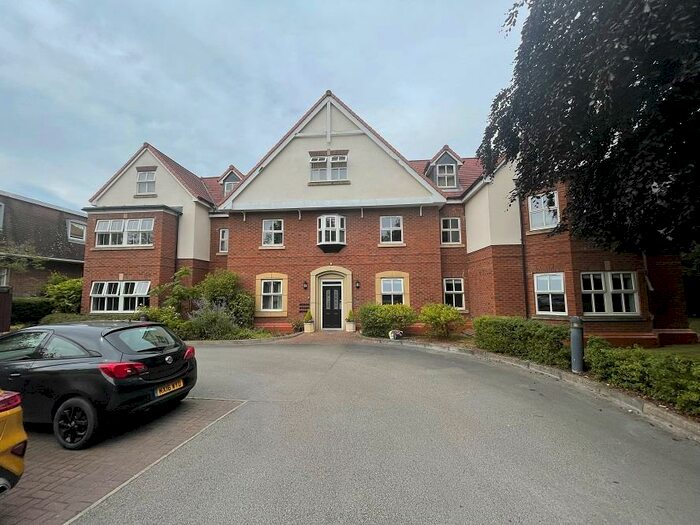 2 Bedroom Apartment To Rent In Egerton Road, Woodthorpe, Nottingham, NG5