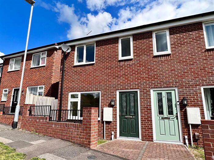 2 Bedroom House To Rent In Nesbitt Close, Stafford, ST17