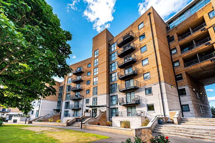 1 Bedroom Flat To Rent In Glaisher Street, Greenwich, London, SE8