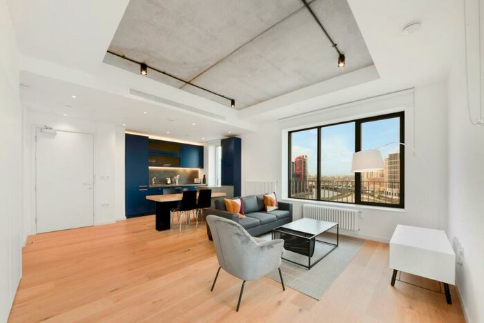 1 Bedroom Apartment To Rent In Serapis House, Goodluck Hope, London, E14