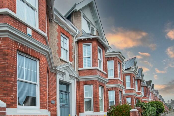 1 Bedroom Ground Flat To Rent In Thornhill Road, Mannamead, Plymouth, PL3