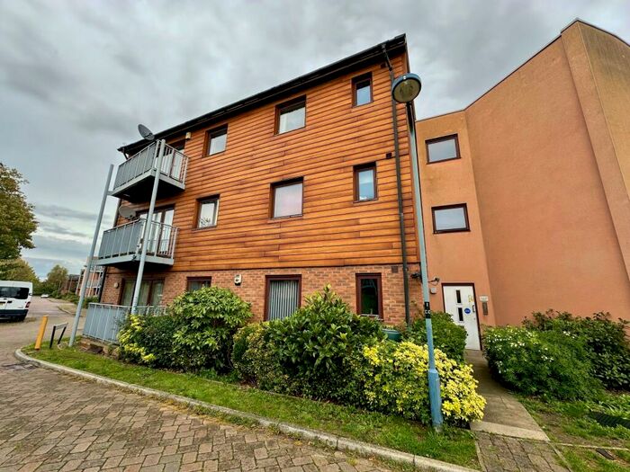 2 Bedroom Apartment To Rent In Chasewater Crescent, Broughton, Milton Keynes, MK10
