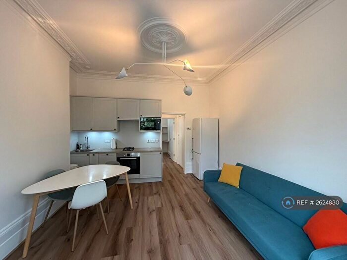 1 Bedroom Flat To Rent In Kentish Town, London, NW5