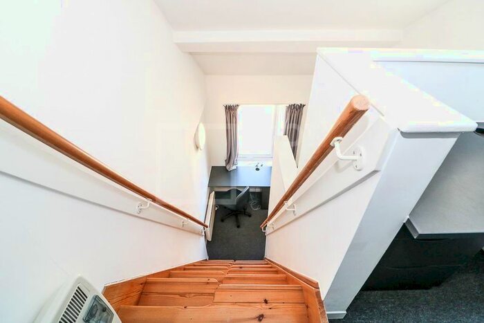 Studio To Rent In Campus House, Hey Street, Bradford, BD7