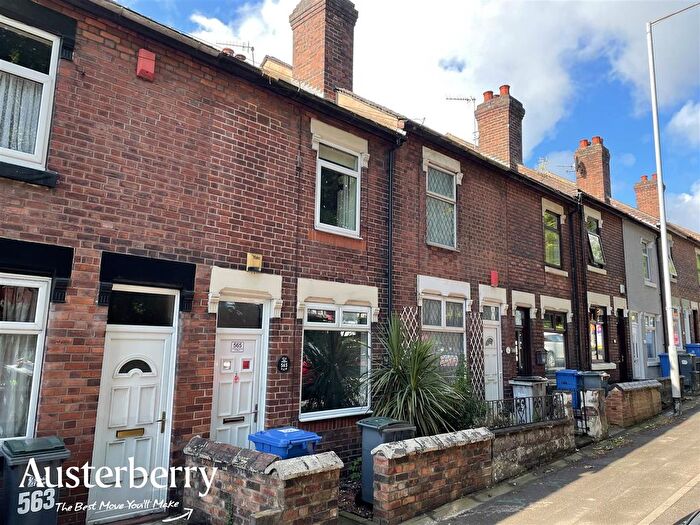 2 Bedroom Terraced House To Rent In Etruria Road, Basford, Stoke-On-Trent, ST4