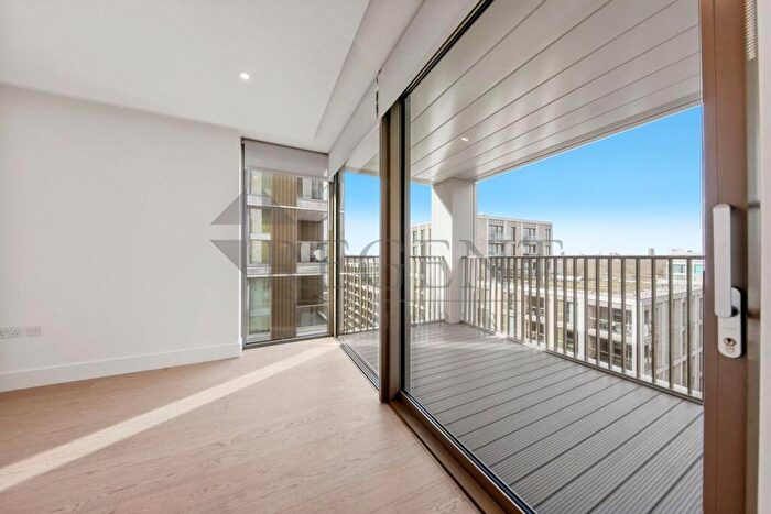 2 Bedroom Apartment To Rent In Salisbury House, Palmer Road, SW11