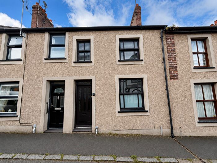 4 Bedroom House For Sale In William Street, Bangor, LL57