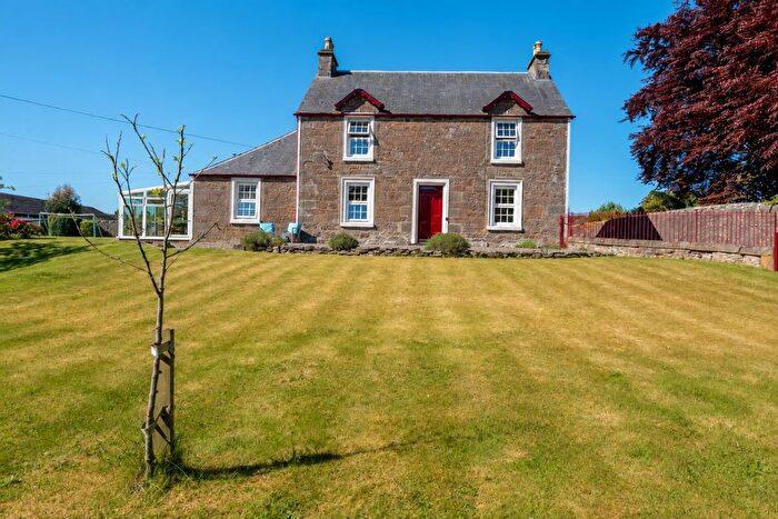 5 Bedroom Detached House For Sale In Heathbank, Coupar Angus Road, Blairgowrie, Perthshire, PH10