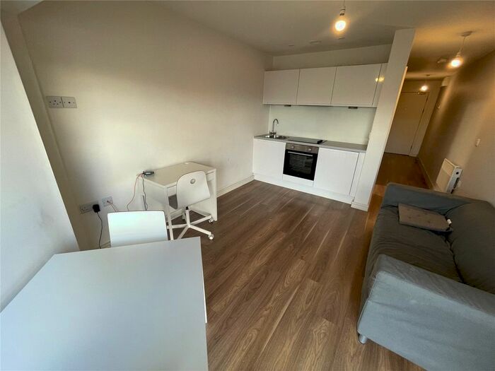 1 Bedroom Flat To Rent In One Wolstenholme Square, Nation Way, Liverpool, L1