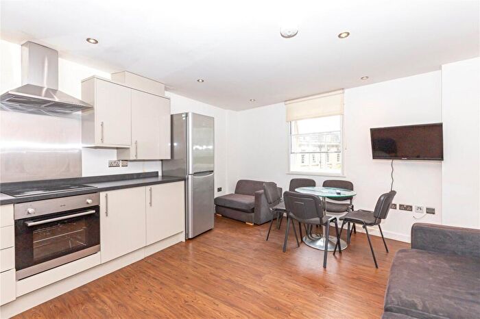 5 Bedroom Apartment To Rent In Westgate House, - Kingsmead Square, Bath, BA1