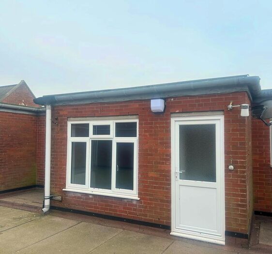 2 Bedroom Flat To Rent In High Street, Gorleston, Great Yarmouth, NR31