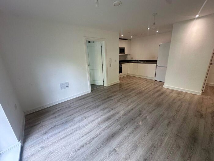 2 Bedroom Apartment To Rent In Bilsborrow Avenue, Derby, DE1