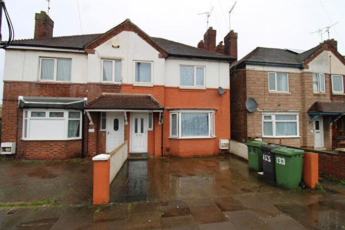3 Bedroom Terraced House To Rent In Fengate, Peterborough, PE1