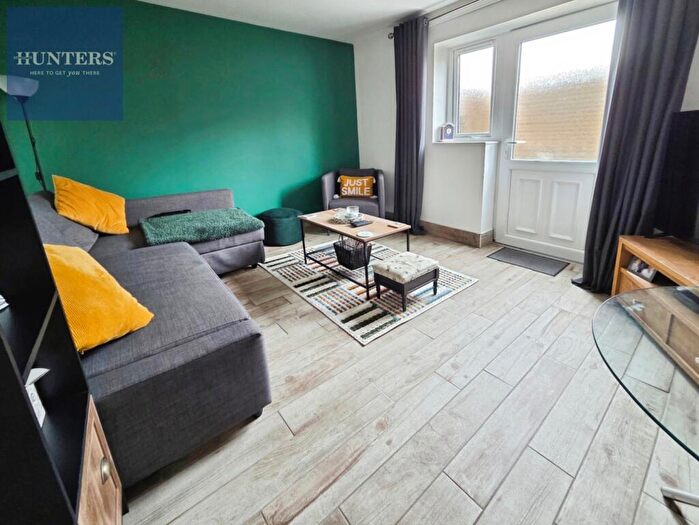 1 Bedroom Flat For Sale In Coychurch Road, Pencoed, Bridgend, CF35