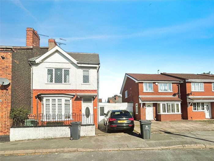 3 Bedroom End Of Terrace House To Rent In Lodge Street, Willenhall, West Midlands, WV12