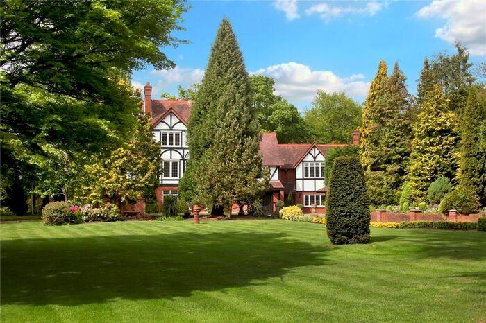 6 Bedroom Detached House For Sale In Bishopsgate Road, Englefield Green, Egham, Surrey, TW20