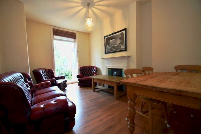 2 Bedroom Apartment To Rent In Nibthwaite Road, Harrow, HA1