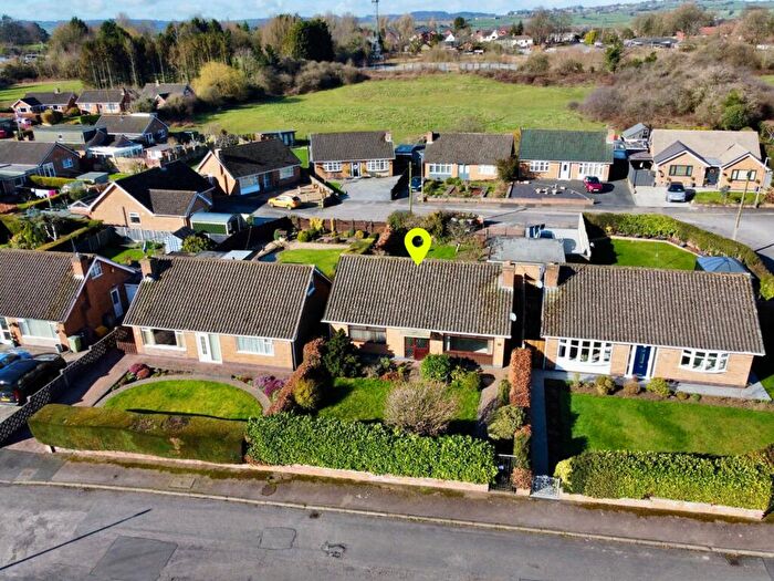 2 Bedroom House For Sale In Linden Avenue, Clay Cross, S45