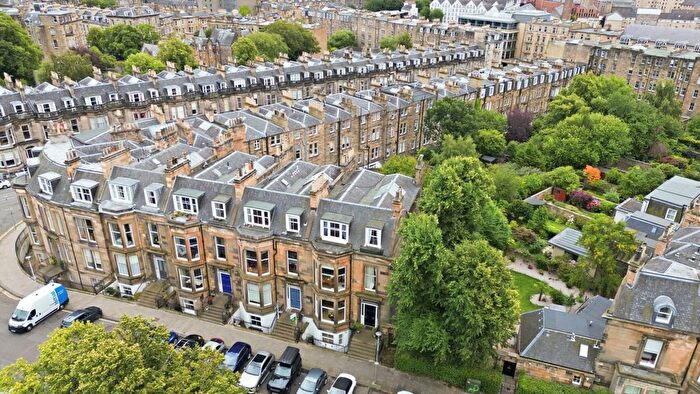 2 Bedroom Flat For Sale In Flat, Coates Gardens, West End, Edinburgh, EH12