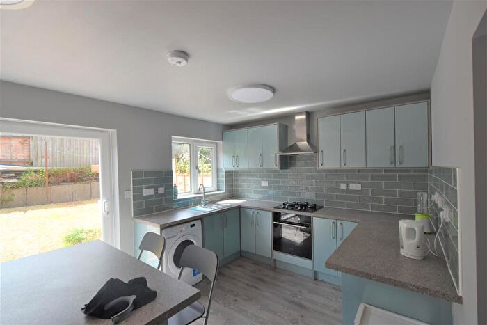 5 Bedroom Terraced House To Rent In Frederick Road Selly Oak, B29