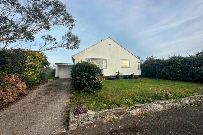 2 Bedroom Bungalow To Rent In Tregender Road, Penzance, TR20