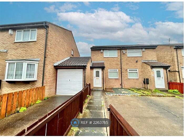 2 Bedroom Semi-Detached House To Rent In Ellison Villas, Gateshead, NE8