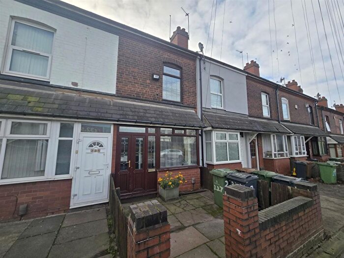 3 Bedroom Terraced House To Rent In Darlaston Road, Walsall, WS2